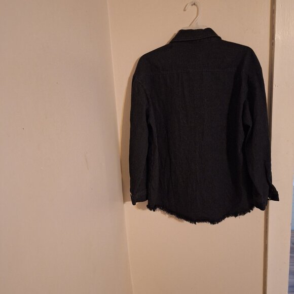 black button down shirt frayed bottom - Picture 7 of 9